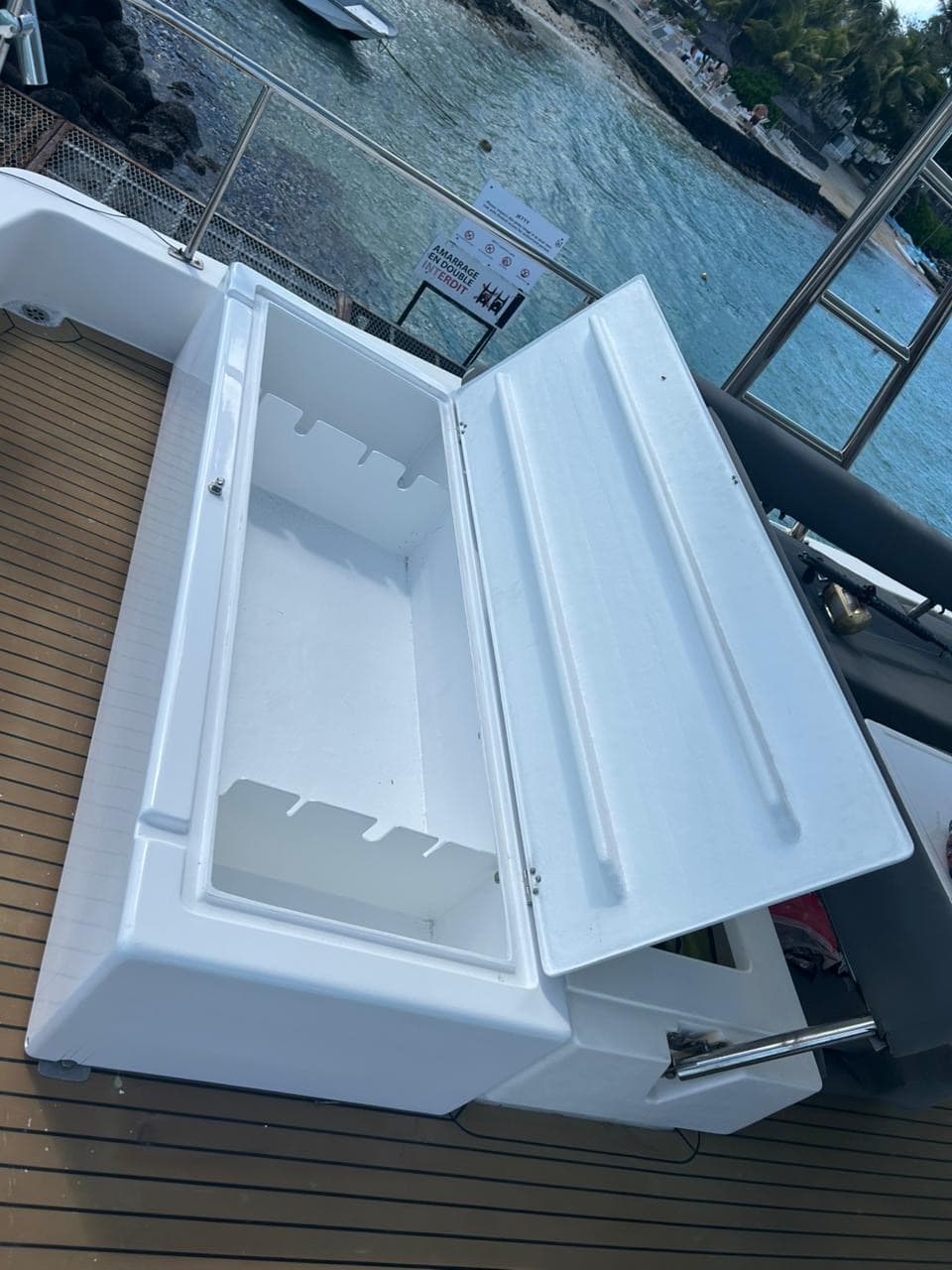 Rod box for catamaran – after phase
